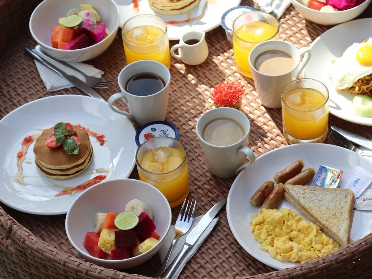 Earning Qantas Points and Accor points on the same hotel stay