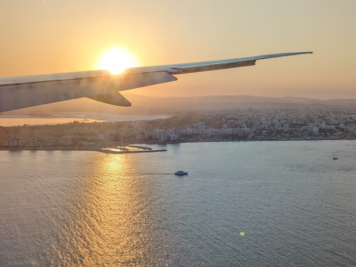 Domestic business class for under 20,000 Qantas Points